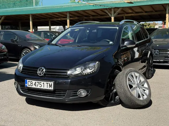 VW Golf, черен, 2011 г. – снимка от автокъщата