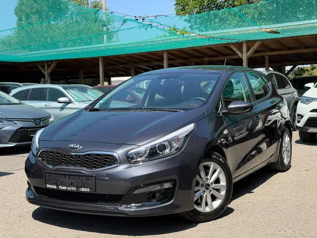 Kia Ceed, тъмно сив, 2016 г. – снимка от автокъщата