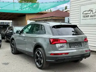 Audi Q5 2018 г., сив – снимка 6