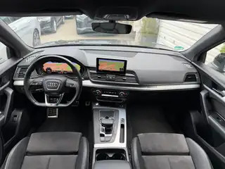 Audi Q5 2019 г., черен, снимка 10