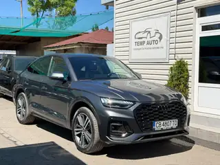 Audi Q5 2021 г., тъмно сив, снимка 3