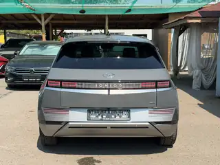 Hyundai Ioniq 5 2023 г., тъмно сив – снимка 5