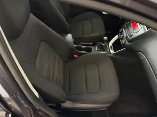 Kia Ceed 2016 г., тъмно сив, снимка 15