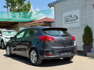 Kia Ceed 2016 г., тъмно сив, снимка 4