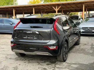 Kia Niro 2022 г., тъмно сив, снимка 5