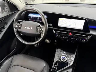 Kia Niro 2022 г., тъмно сив, снимка 10