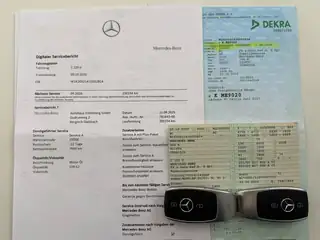 Mercedes-Benz C 220 2020 г., светло сив, снимка 15