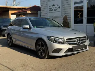 Mercedes-Benz C 220 2020 г., светло сив, снимка 3