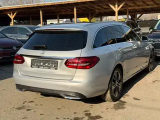 Mercedes-Benz C 220 2020 г., светло сив, снимка 5