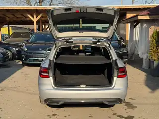 Mercedes-Benz C 220 2020 г., светло сив, снимка 6