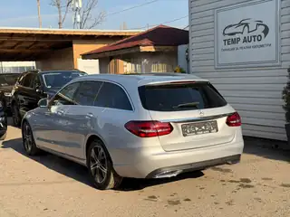 Mercedes-Benz C 220 2020 г., светло сив, снимка 7