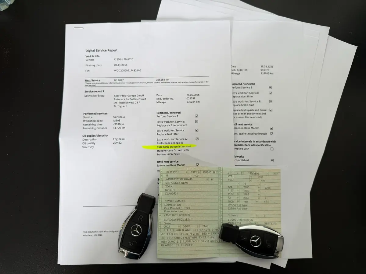 Mercedes-Benz C 250 2016 г., черен, документи, снимка 15 от 17