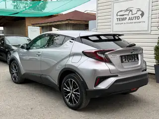 Toyota C-HR 2018 г., сив – снимка 6
