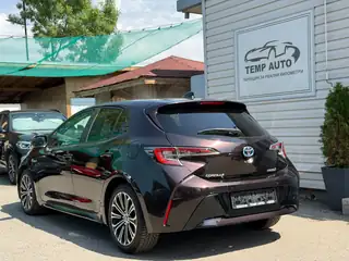 Toyota Corolla 2019 г., кафяв, снимка 4