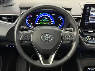 Toyota Corolla 2020 г., червен – снимка 11