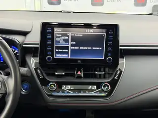 Toyota Corolla 2020 г., червен – снимка 12