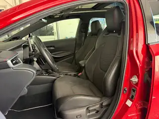 Toyota Corolla 2020 г., червен – снимка 9