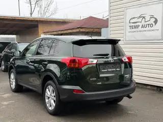 Toyota RAV4 2013 г., зелен – снимка 7