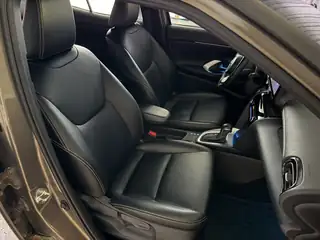 Toyota Yaris Cross 2022 г., кафяв, снимка 15