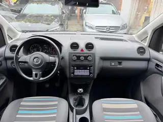 VW Caddy 2011 г., тъмно сив, снимка 9